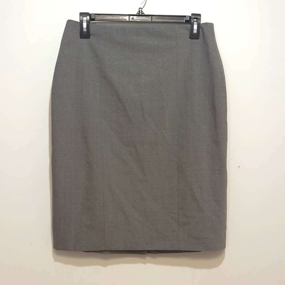 Ann Taylor women's pencil skirt. Size‎ 8.